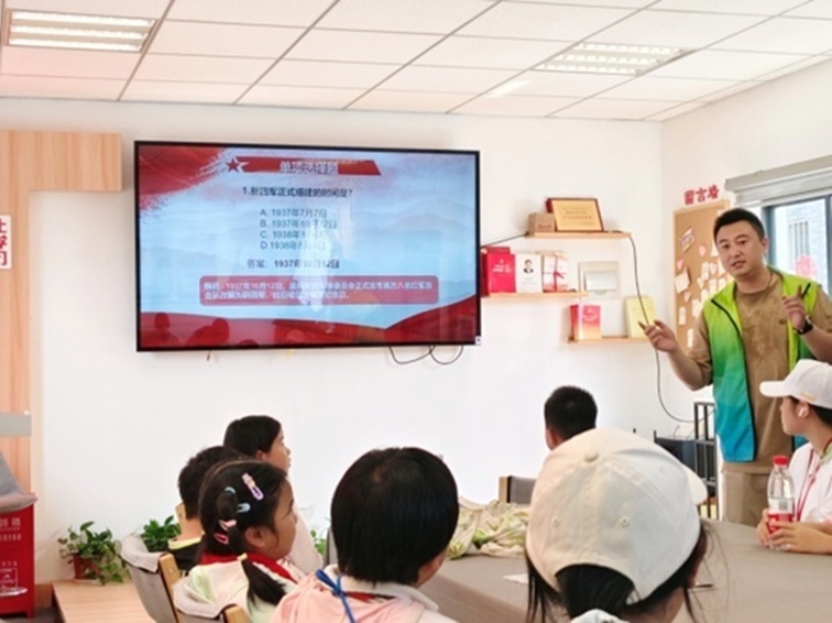 白鹤镇 | 鹤心聚力温暖家！三地联动追寻红色足迹，抗战精神薪火永传