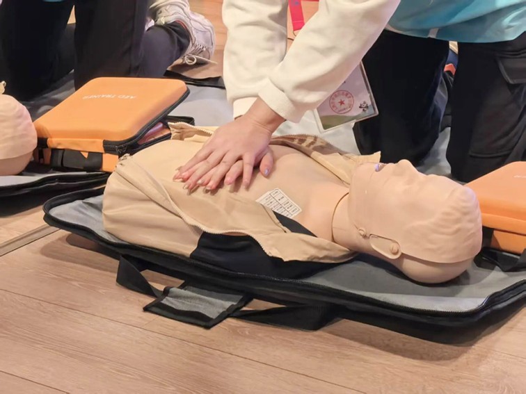 进博一线再“集结”,退役军人展风采 进博一线再“集结”,退役军人展风采