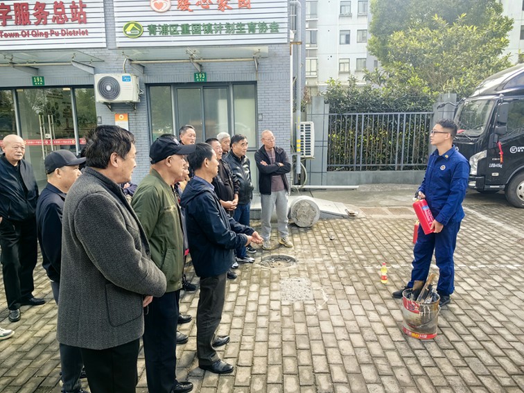 进博一线再“集结”,退役军人展风采 进博一线再“集结”,退役军人展风采