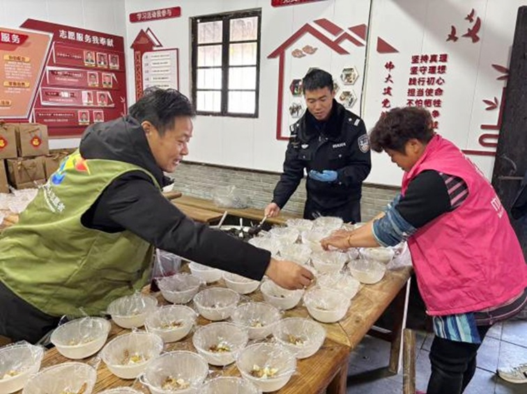 七大核心主题·全年暖心轨迹——青浦区“月月活动暖兵心”让尊崇关爱直达退役军人心间