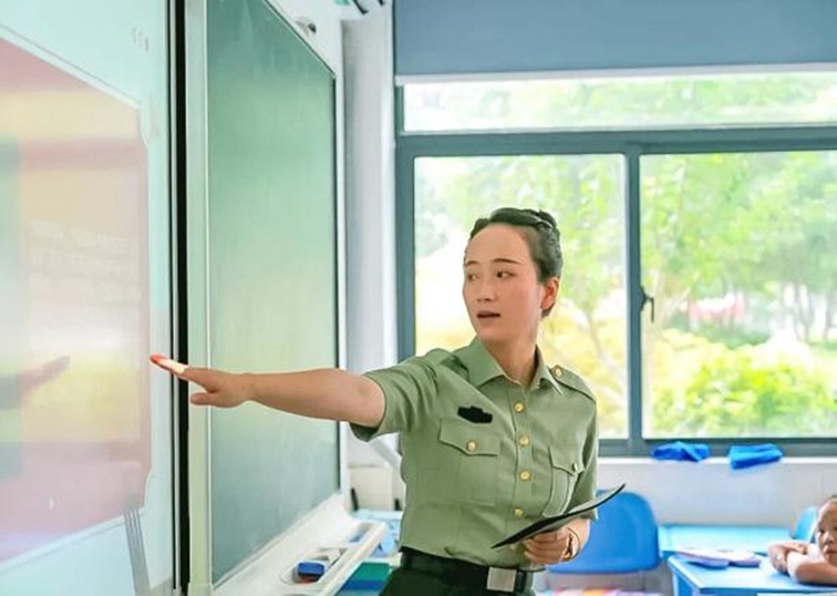 七大核心主题·全年暖心轨迹——青浦区“月月活动暖兵心”让尊崇关爱直达退役军人心间