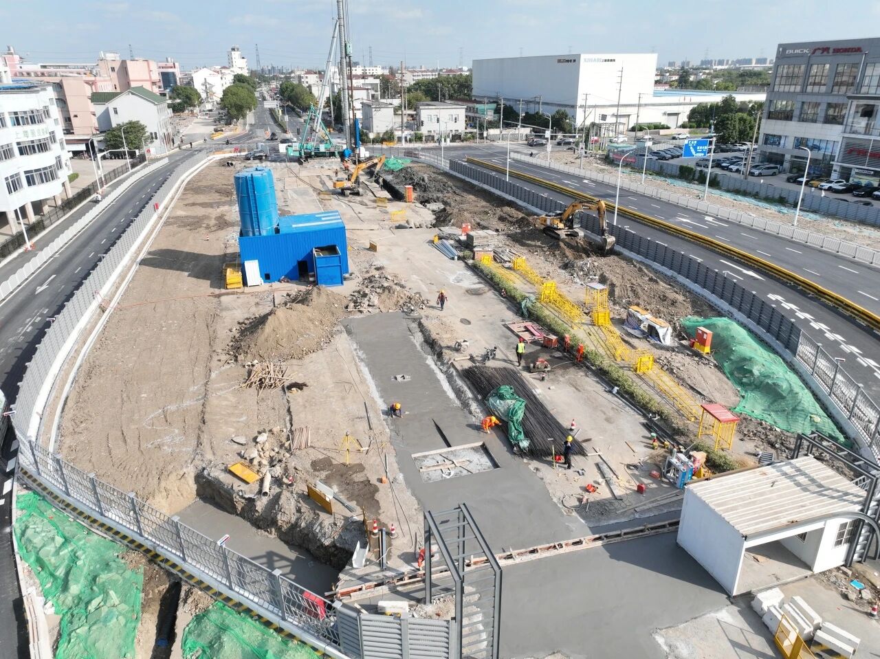 1031_155915_757.jpg 4444.jpg