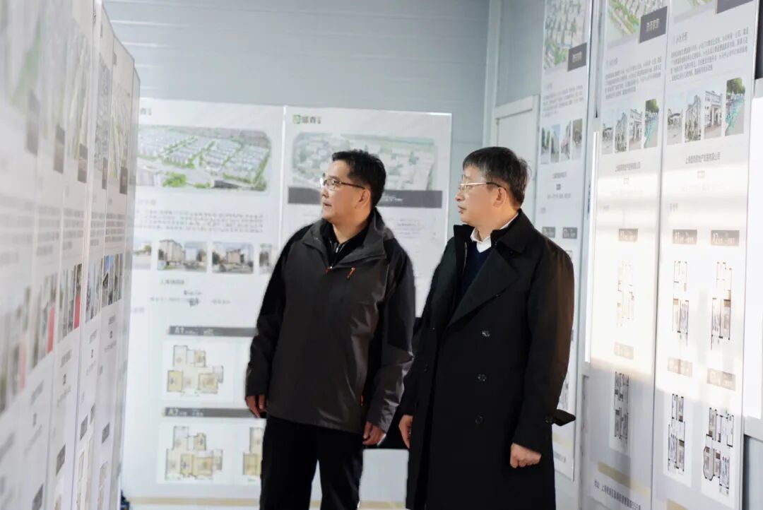 1124_152651_906.jpg 111111.jpg