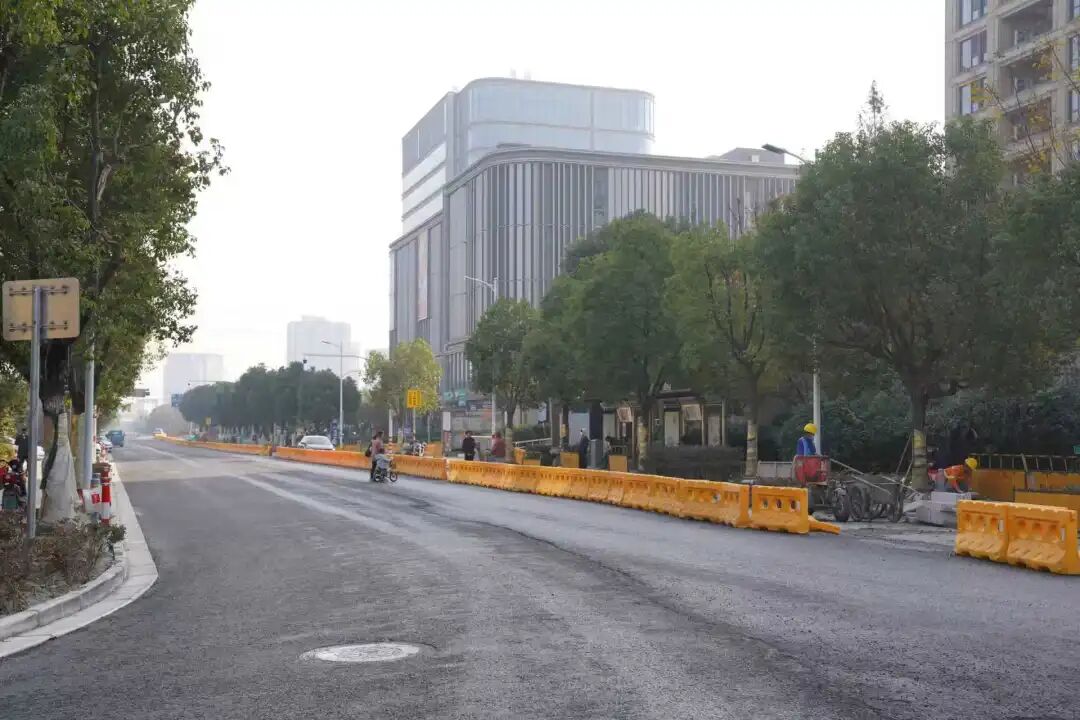 1215_095618_102.jpg 640.jpg