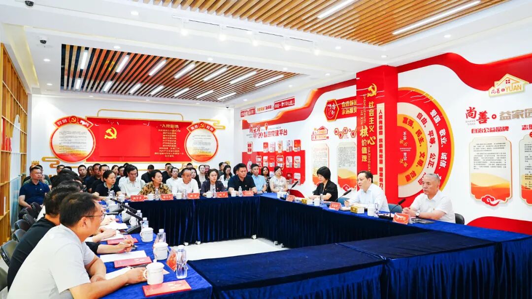徐泾镇“泾彩方寸”书记工作室开启“头脑风暴”