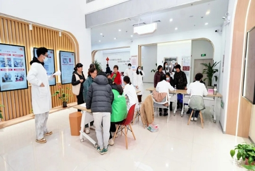 便民新举措！盈浦街道三大综合网格党群阵地内社区卫生服务站正式启用，省时省力超贴心！