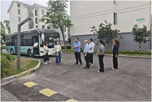 盈浦街道组织召开人大代表建议办理工作现场踏勘