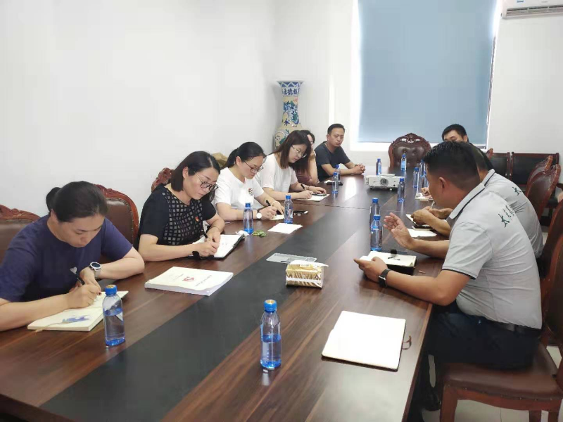 会议访谈.jpg