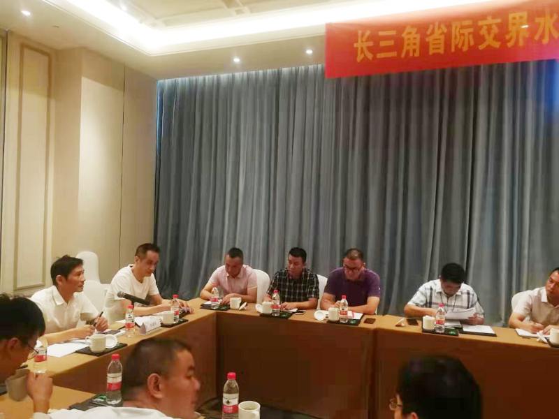 座谈会现场 (2).jpg