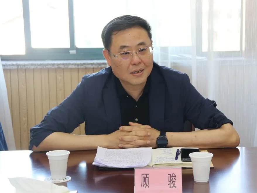 副区长顾骏来白鹤镇开展工作调研_图片新闻_白鹤镇_上海市青浦区人民