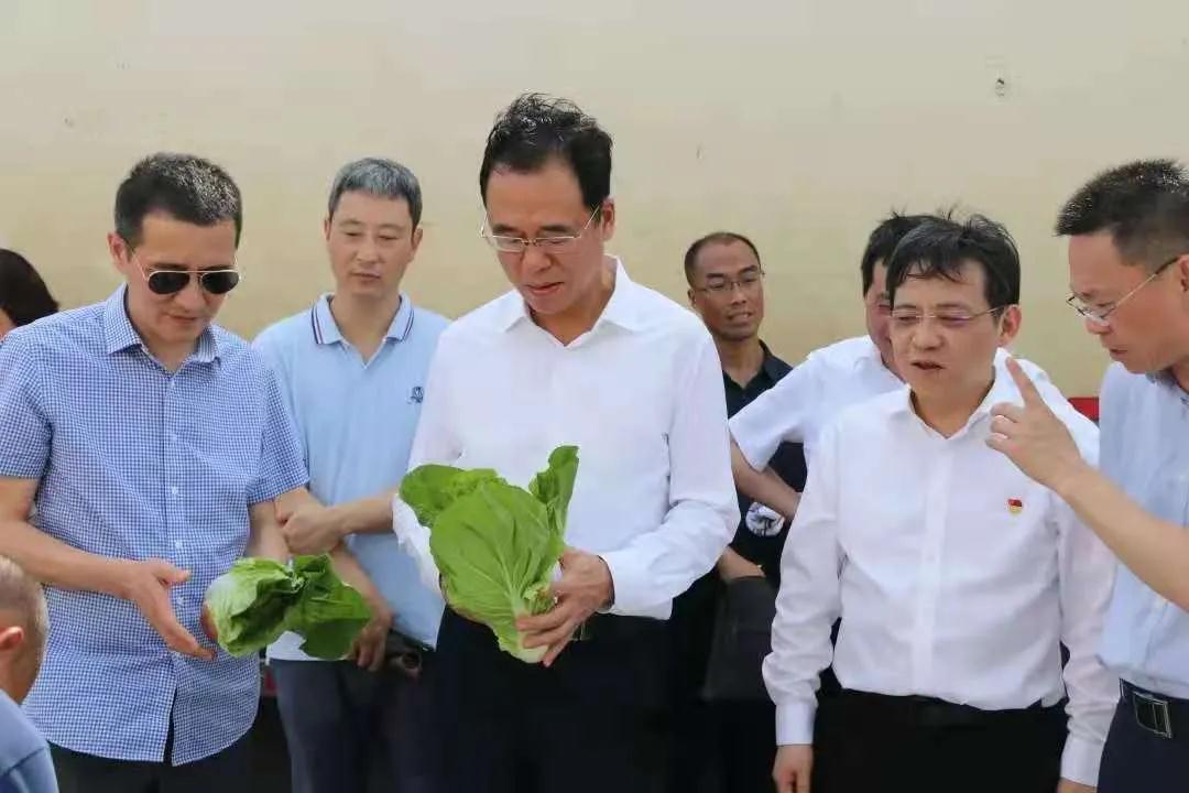 0812_092713_647.jpg 0812_092713_647.jpg