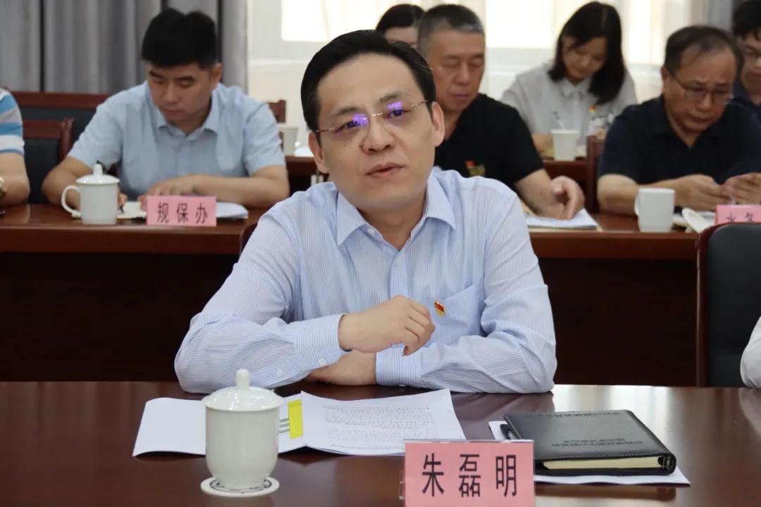 白鹤镇与青发集团召开代建政府性投资项目工作对接会