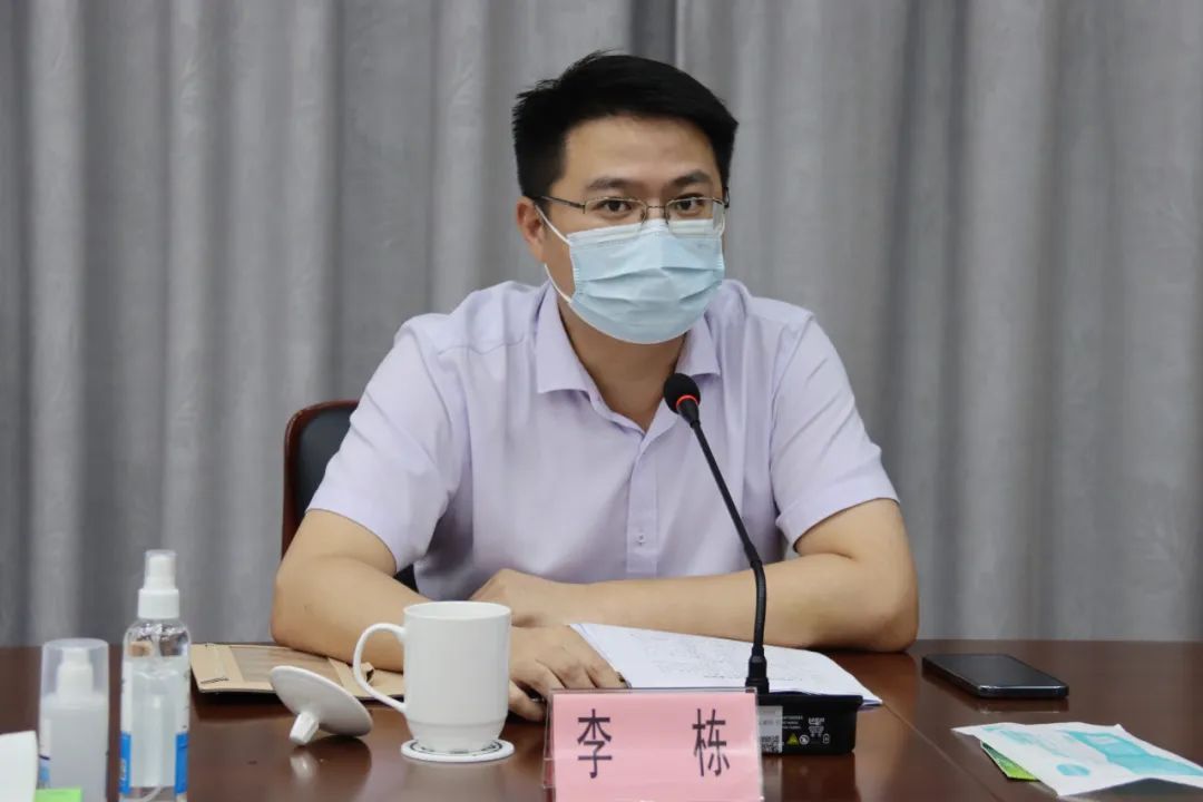 工作会议守牢疫情防控屏障建设美好人居环境白鹤镇部署