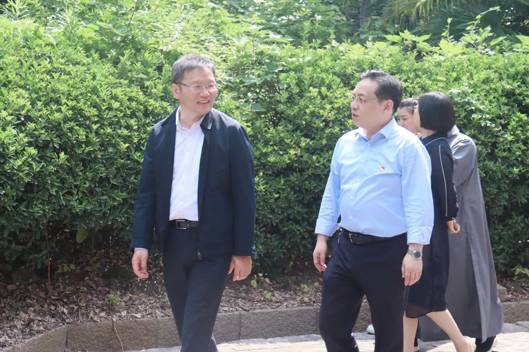 区委常委,统战部部长张得志走访调研白鹤镇宗教工作开展情况