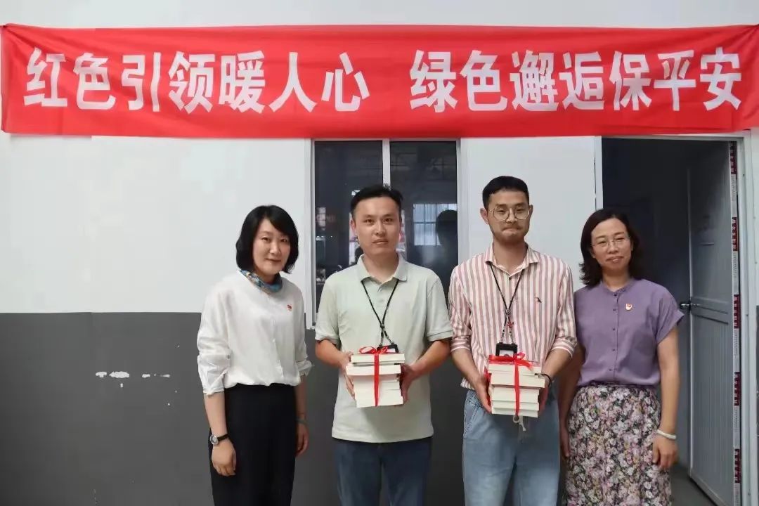 0712_093804_215.jpg 0712_093804_215.jpg