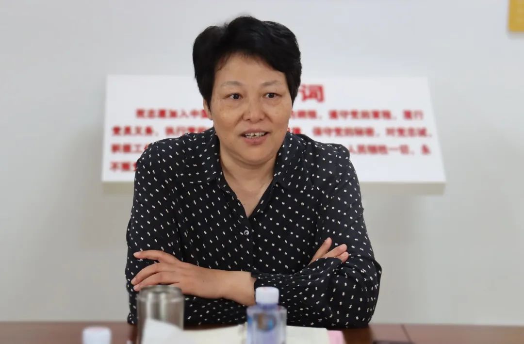 1030_140340_684.jpg 1030_140340_684.jpg