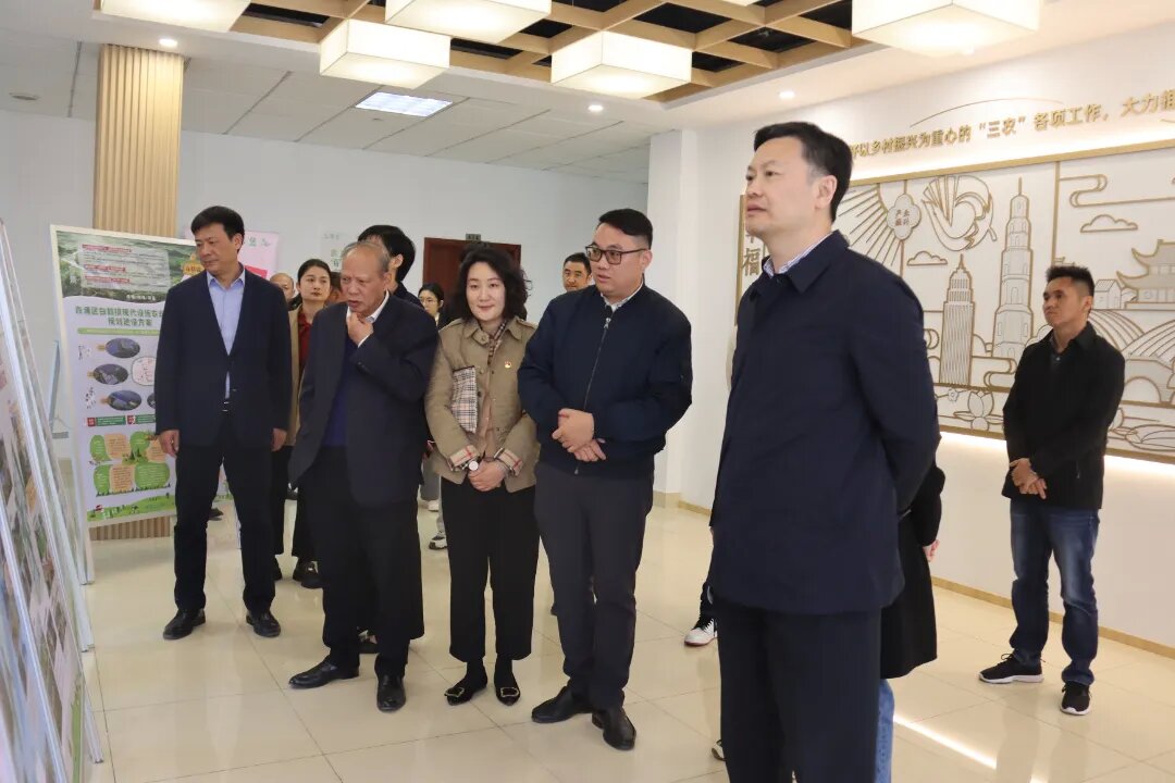 0326_104452_742.jpg 0326_104452_742.jpg