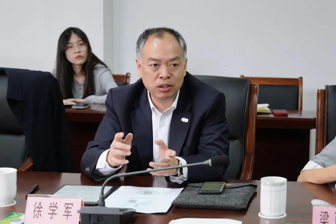 0509_123819_562.jpg 0509_123819_562.jpg