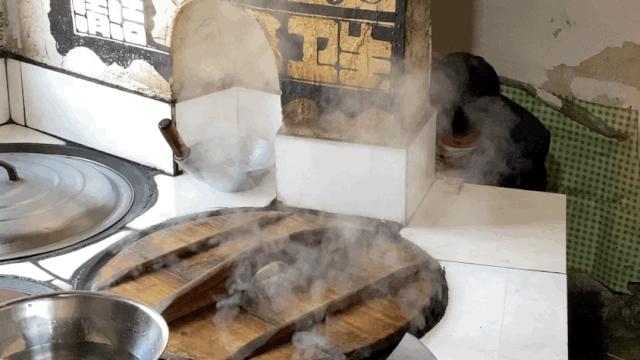 0331_120351_556.gif