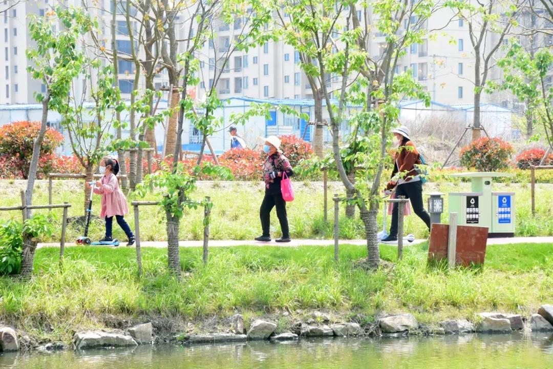 0416_090725_841.jpg 0416_090725_841.jpg