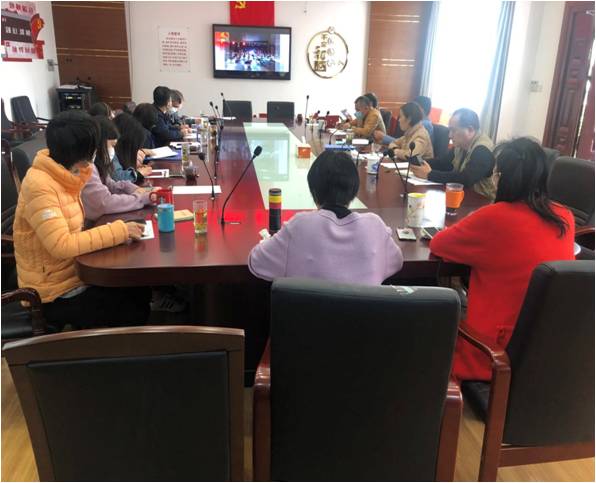 区公路所开展扫黑除恶专项斗争专题党课.jpg
