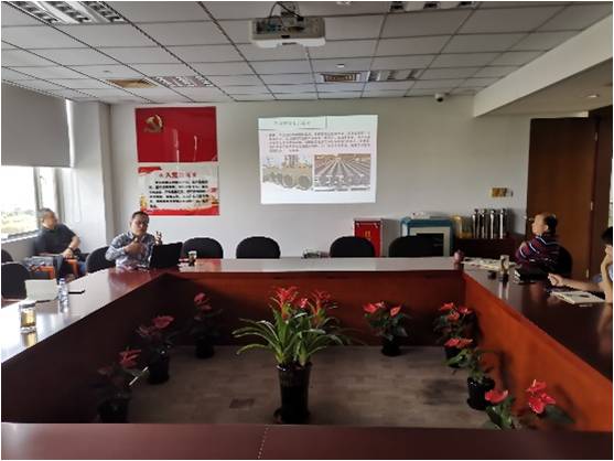 区建管所开展关于桩基及基坑维护业务学习.jpg