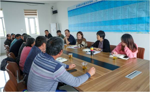 我与群众面对面  为民解忧心连心——青浦区道路运输中心党支部开展调研活动.jpg