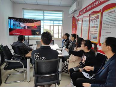 燃气中心党支部组织开展12月“学榜样 有担当”主题党日活动.jpg