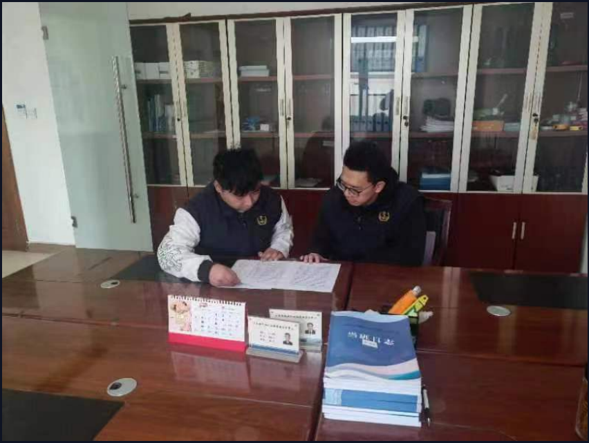 区港航中心急水港站组织干部职工学习《上海市安全生产条例释义》1.png