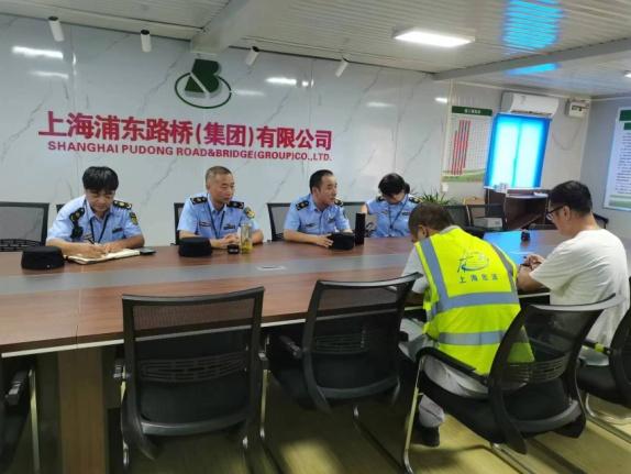 区交通委执法大队开展涉水工程跟踪检查1.jpeg