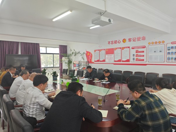 区道运中心召开客运行业安全工作会议1.jpg