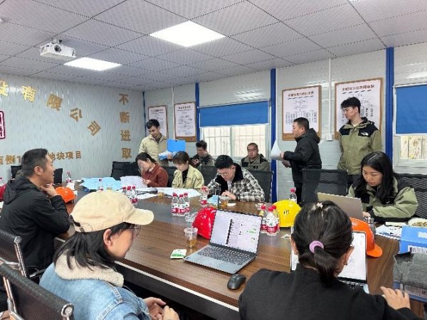 青浦区西虹桥蟠东路西侧18-01地块项目超低能耗施工阶段第三2.jpg