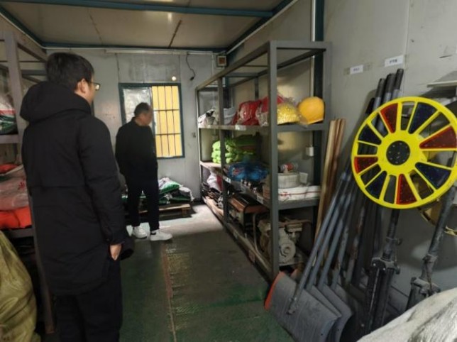 设施养护条线开展应对低温寒潮天气安全检查3.jpg