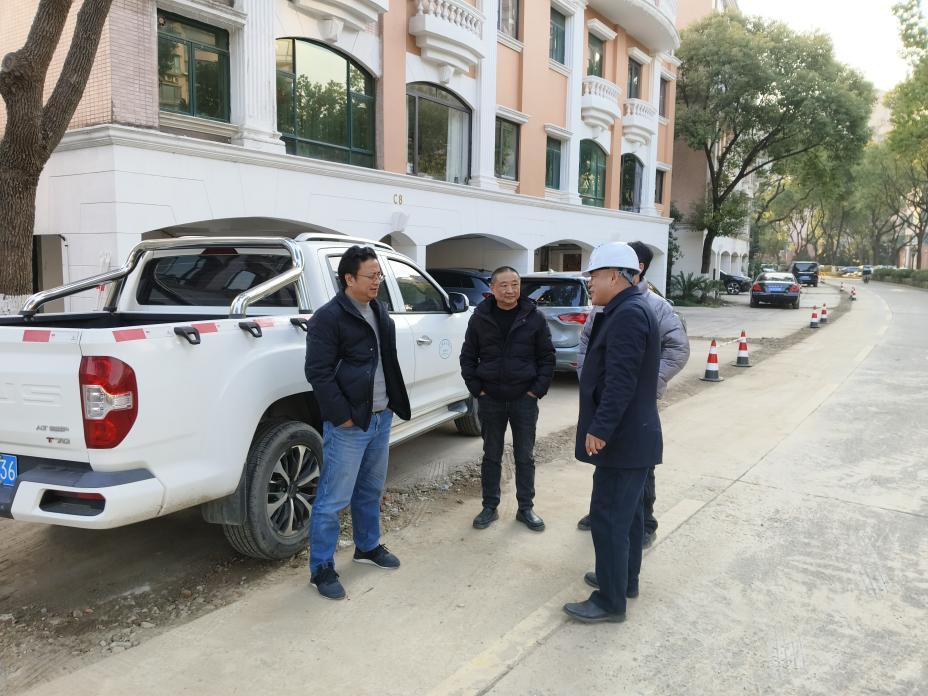 区燃气中心开展燃气老化管道改造督导检查工作1.jpeg