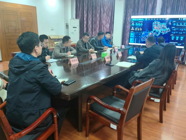 沪厦携手探智管 双城交流启新程——厦门城建赴青浦考察道路智慧1.jpg