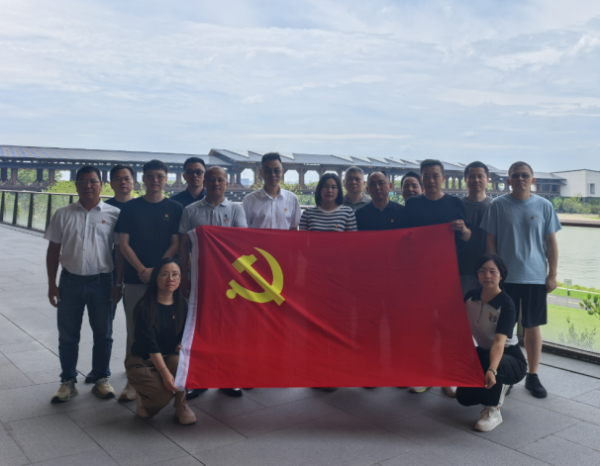 “强化使命担当 服务发展大局”——区道运中心党支部联合金泽镇2.png