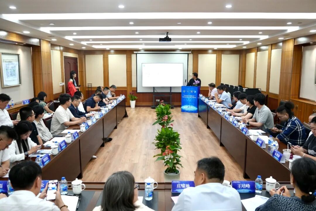 1125_180908_837.jpg 1125_180908_837.jpg