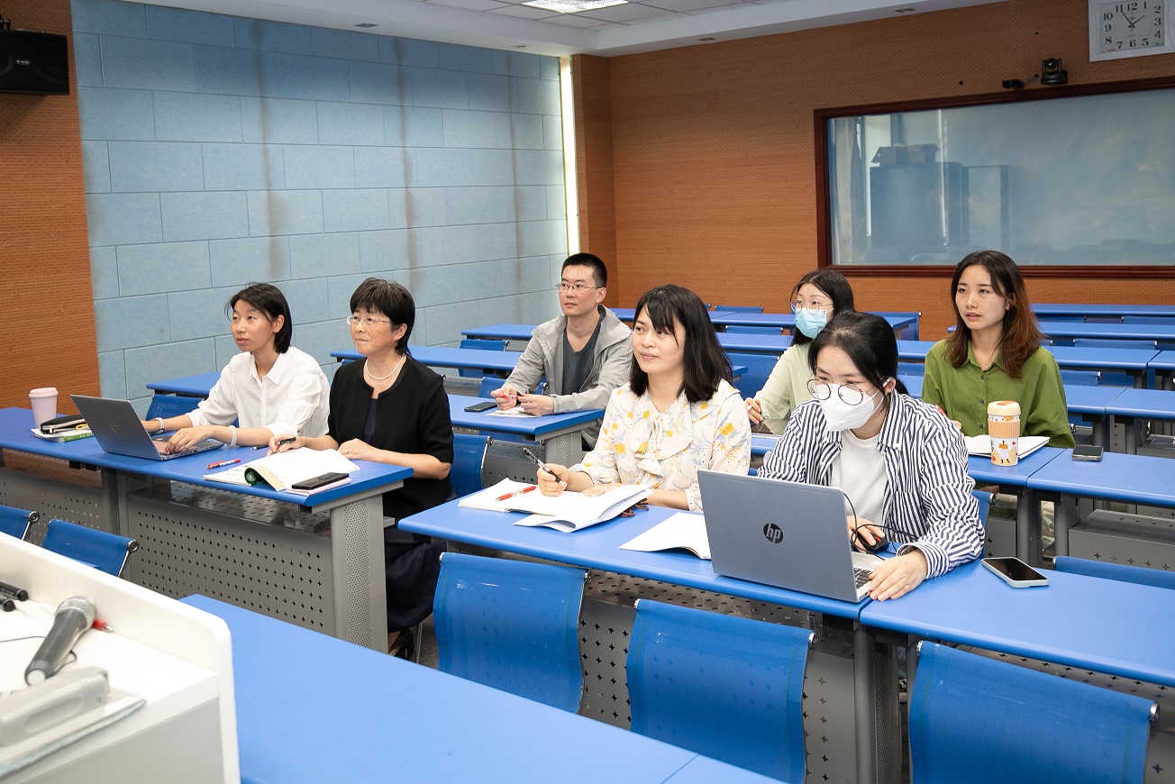 1106_100617_215.jpg 1.jpg