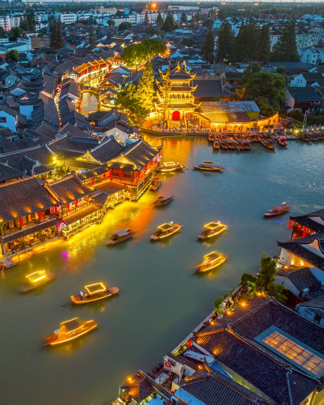 Take a Deep Breath by Dianshan Lake! An Authentic Guide to Roaming Qingpu