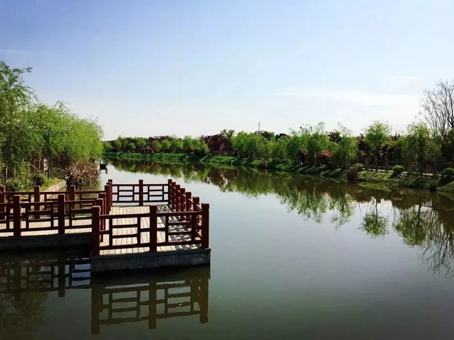 1127_142850_757.jpg 1127_142850_757.jpg