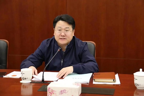 顾骏表示,要深入贯彻生态文明思想,高标准,严要求,聚力攻坚克难,扎实