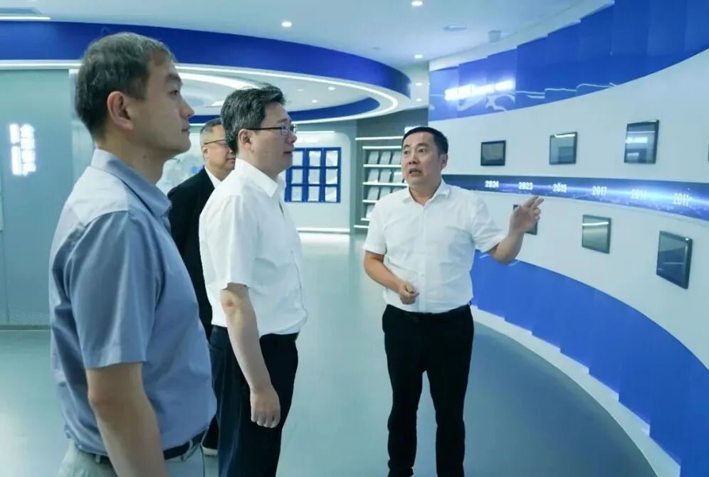 1020_164705_863.jpg 1.jpg