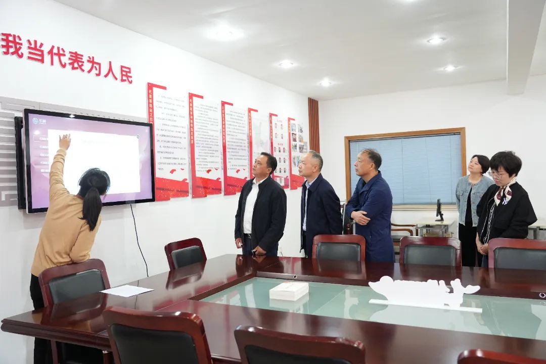 0426_090816_460.jpg 111.jpg