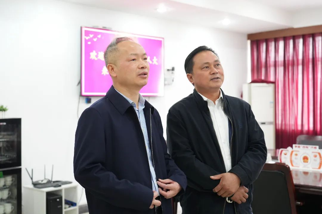 0426_090817_744.jpg 1111.jpg