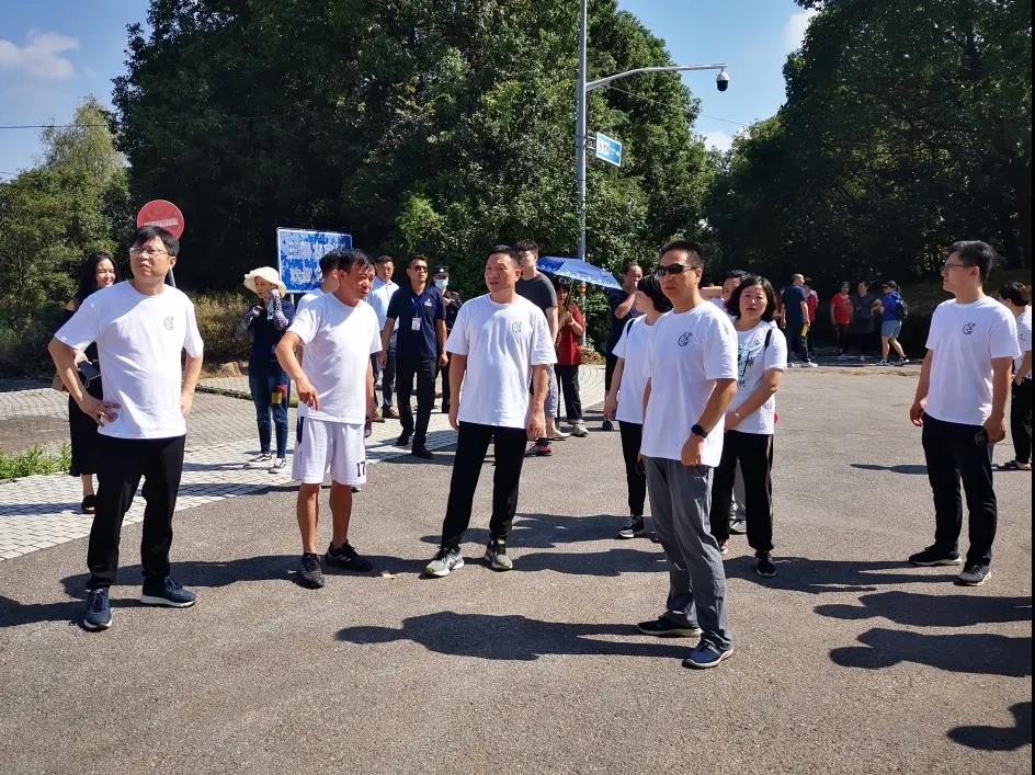 张兵等镇领导开展国庆安全检查_图片新闻_练塘镇_上海市青浦区人民