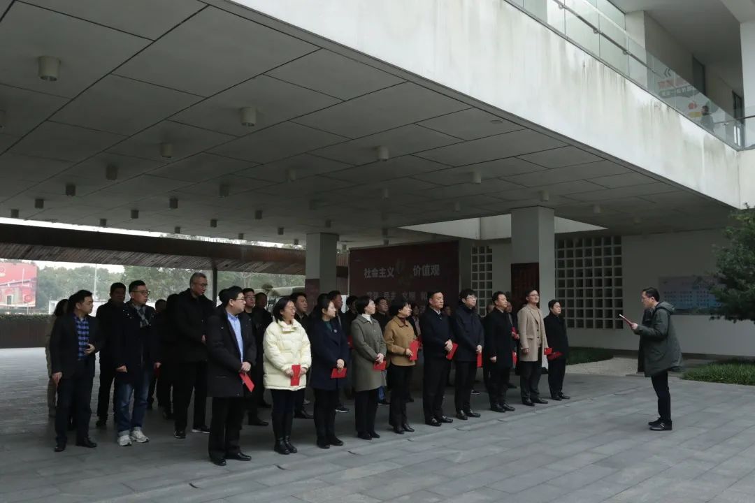 0112_083956_541.jpg 1.10-2.jpg