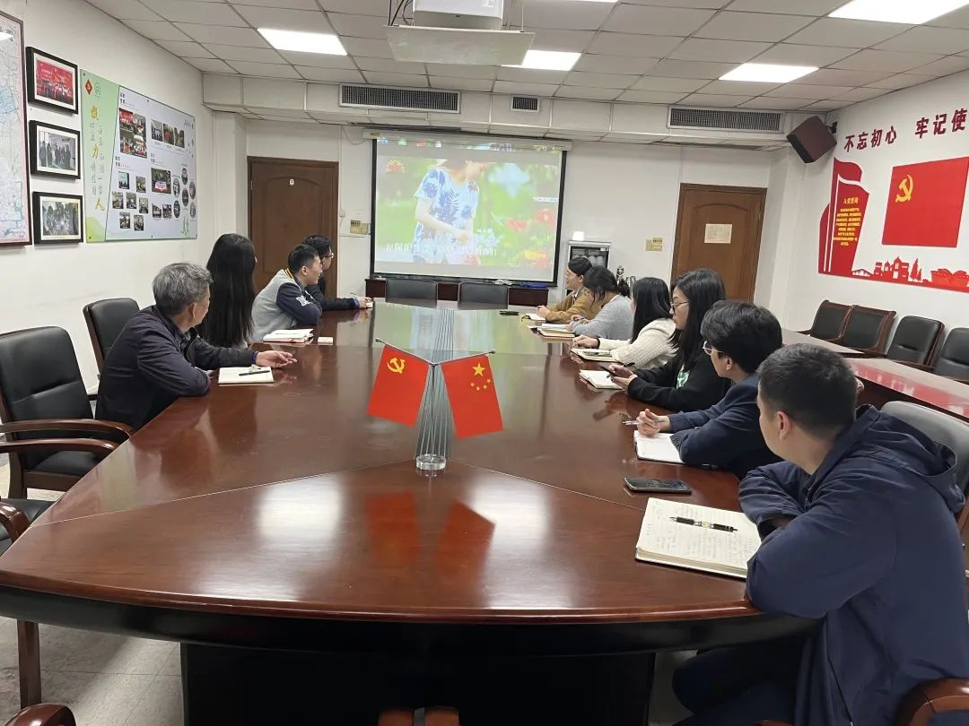 青浦区发改委组织开展全民国家安全教育日座谈会