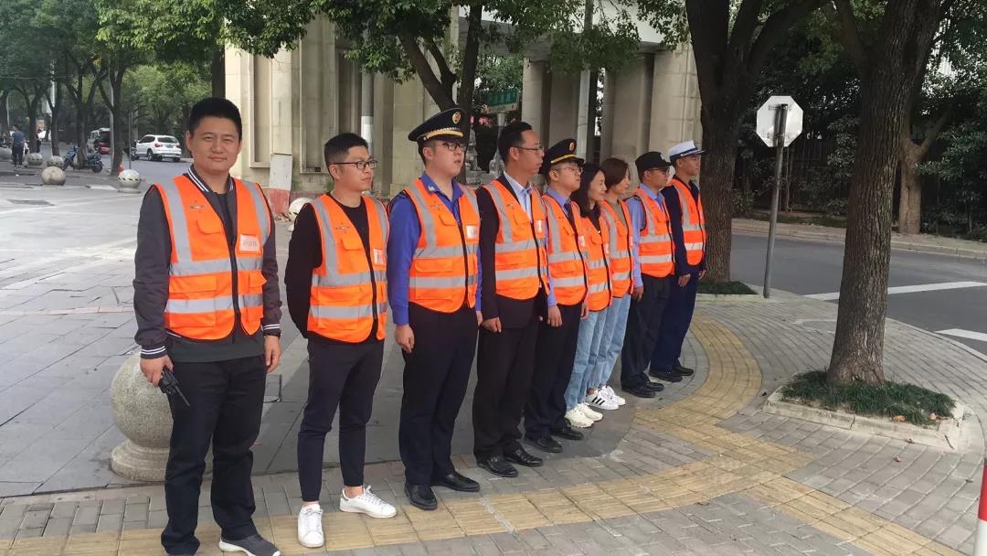6网格巡查队伍.jpg