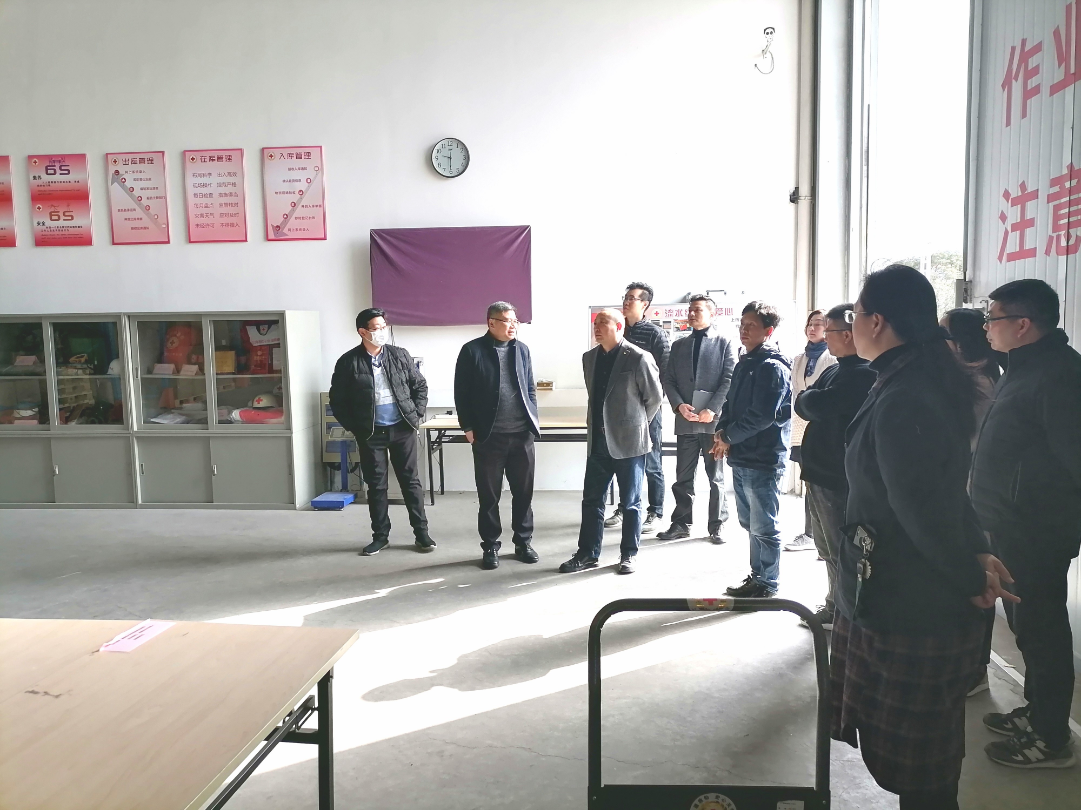 青浦区应急局赴市红十字备灾救灾中心学习交流