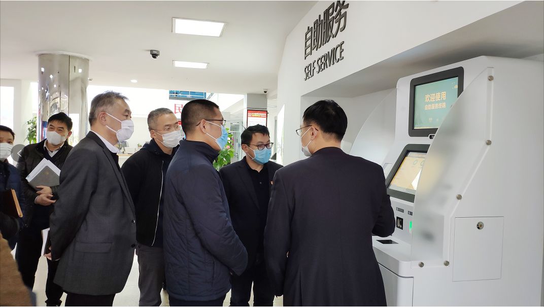 0305_164234_202.jpg 0305_164234_202.jpg